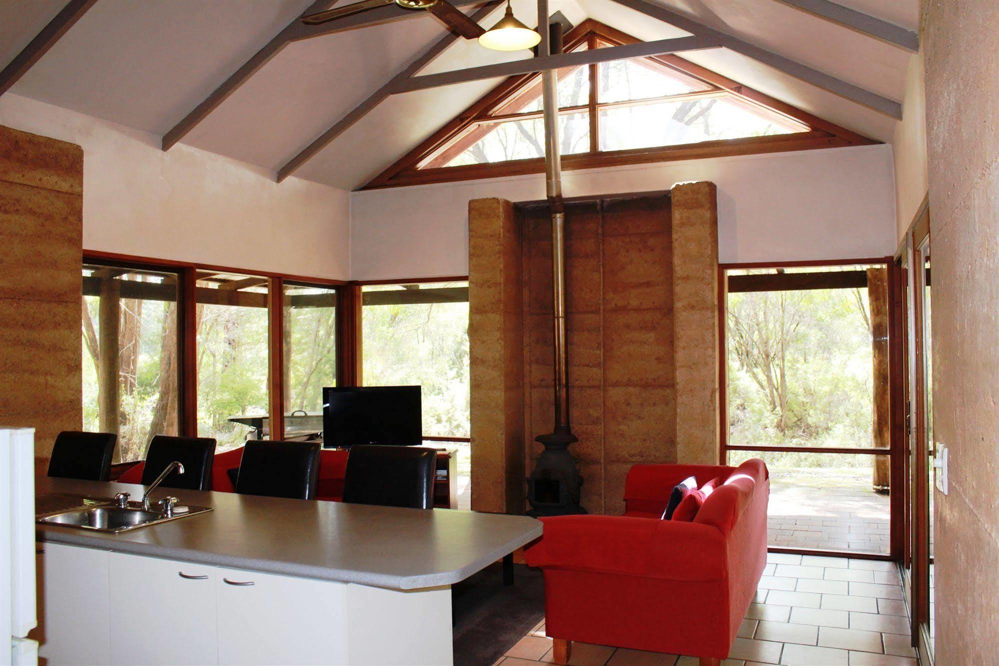 Marima Cottages Pemberton Εξωτερικό φωτογραφία