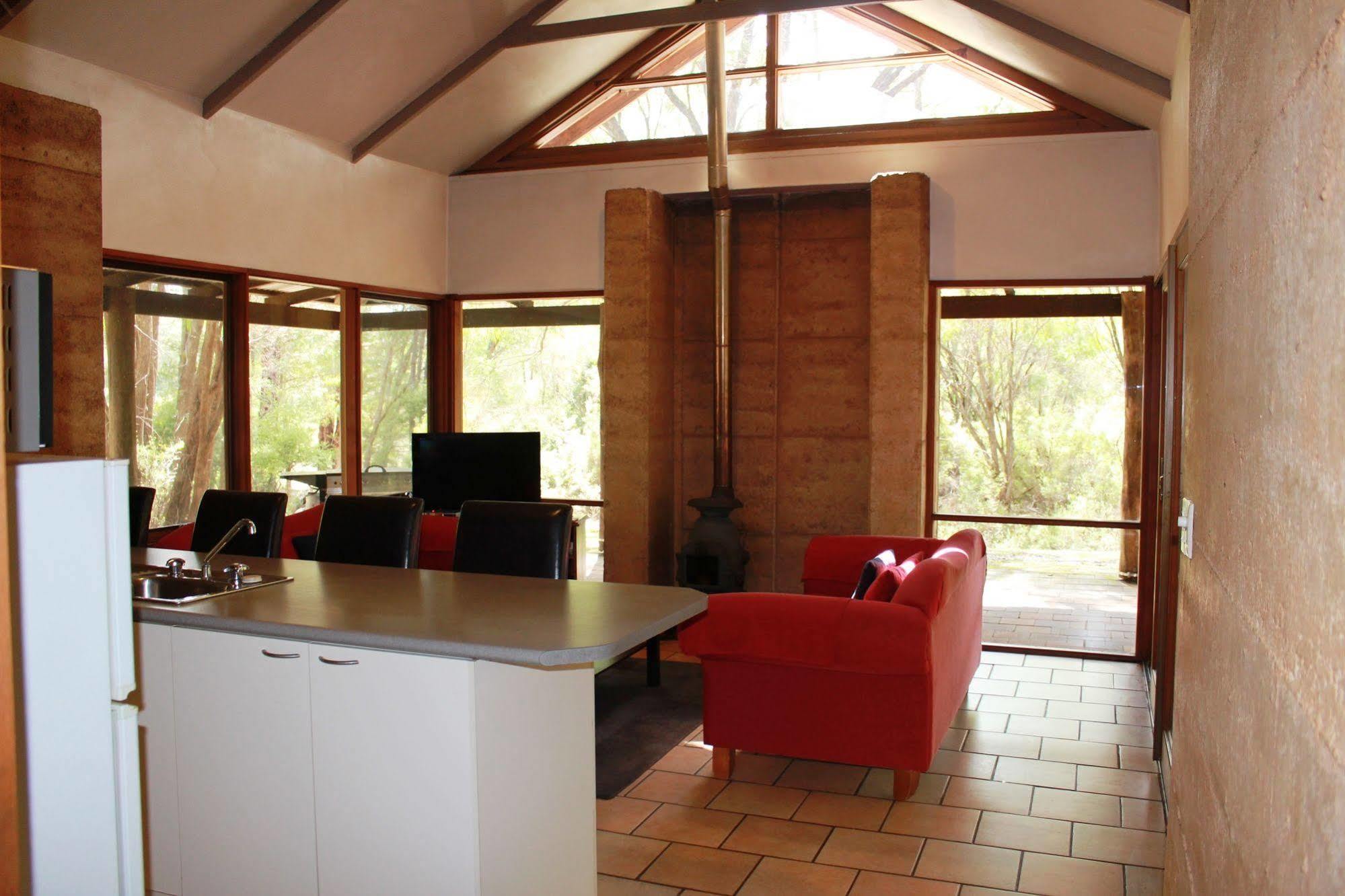 Marima Cottages Pemberton Εξωτερικό φωτογραφία